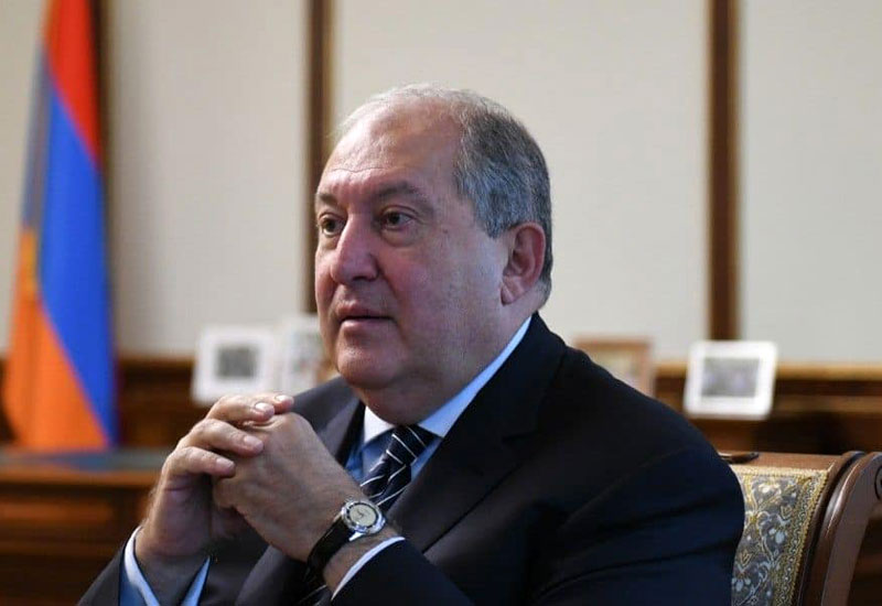 Ermənistanın prezidenti Avropaya, XİN rəhbəri Rusiyaya getdi