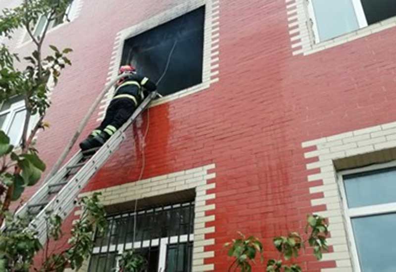 Gürcüstanda azərbaycandilli məktəbdə yanğın