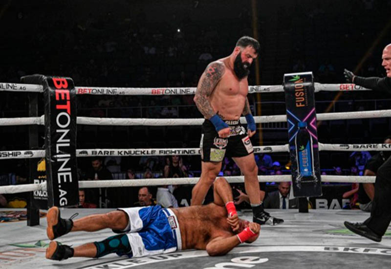 MMA döyüşçüsü nokautdan sonra öldü